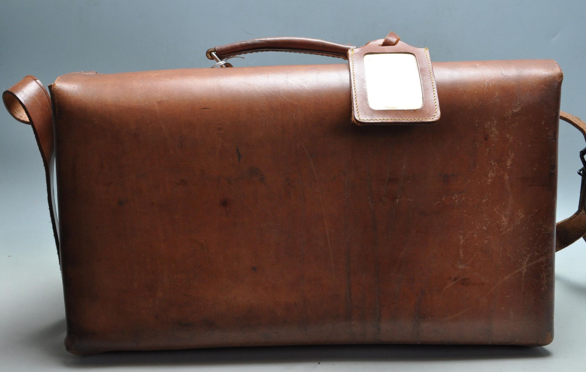 TWO MID CENTURY BROWN LEATHER BAGS - Image 9 of 9