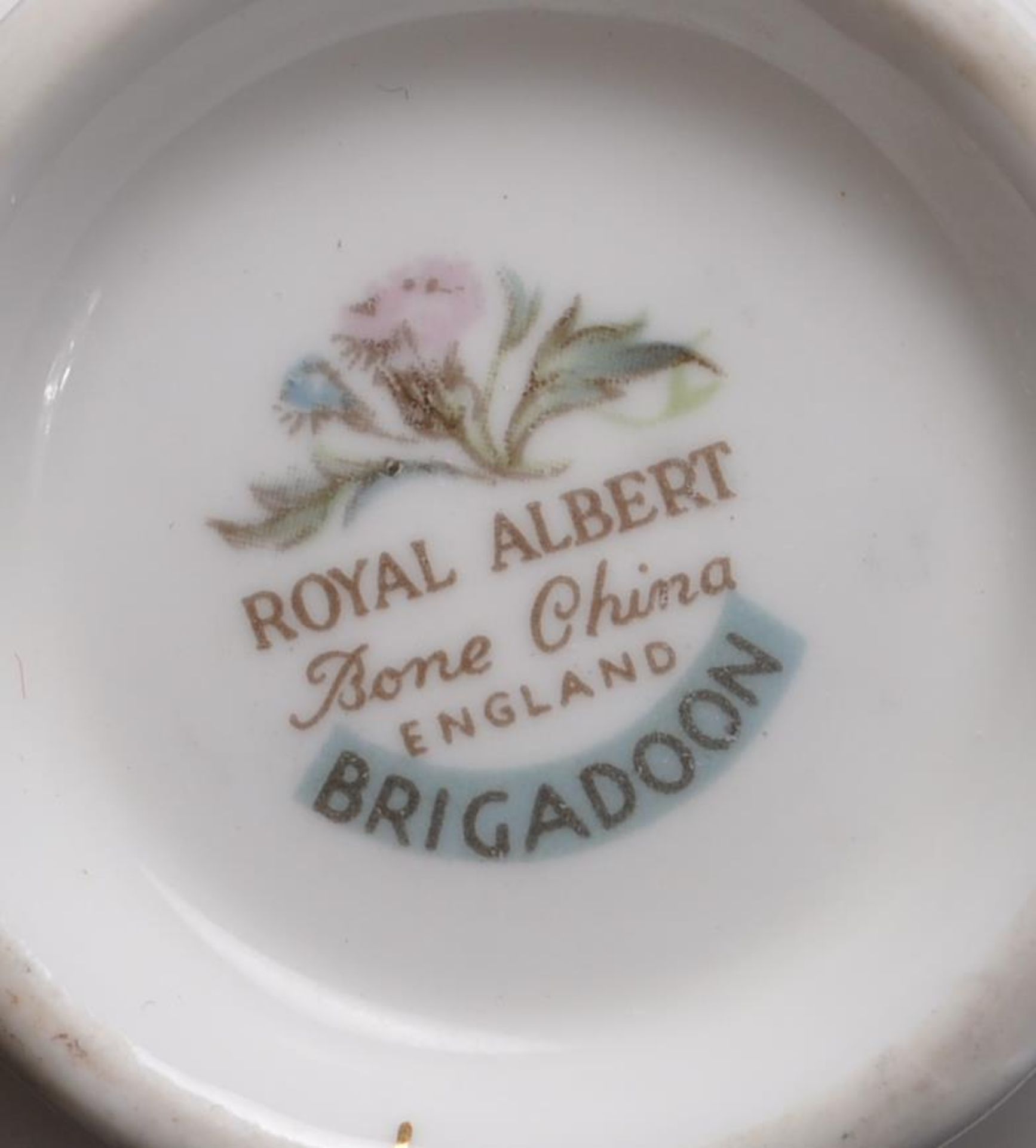 LARGE ROYAL ALBERT BRIGADOON DINING SERVICE - Bild 19 aus 19