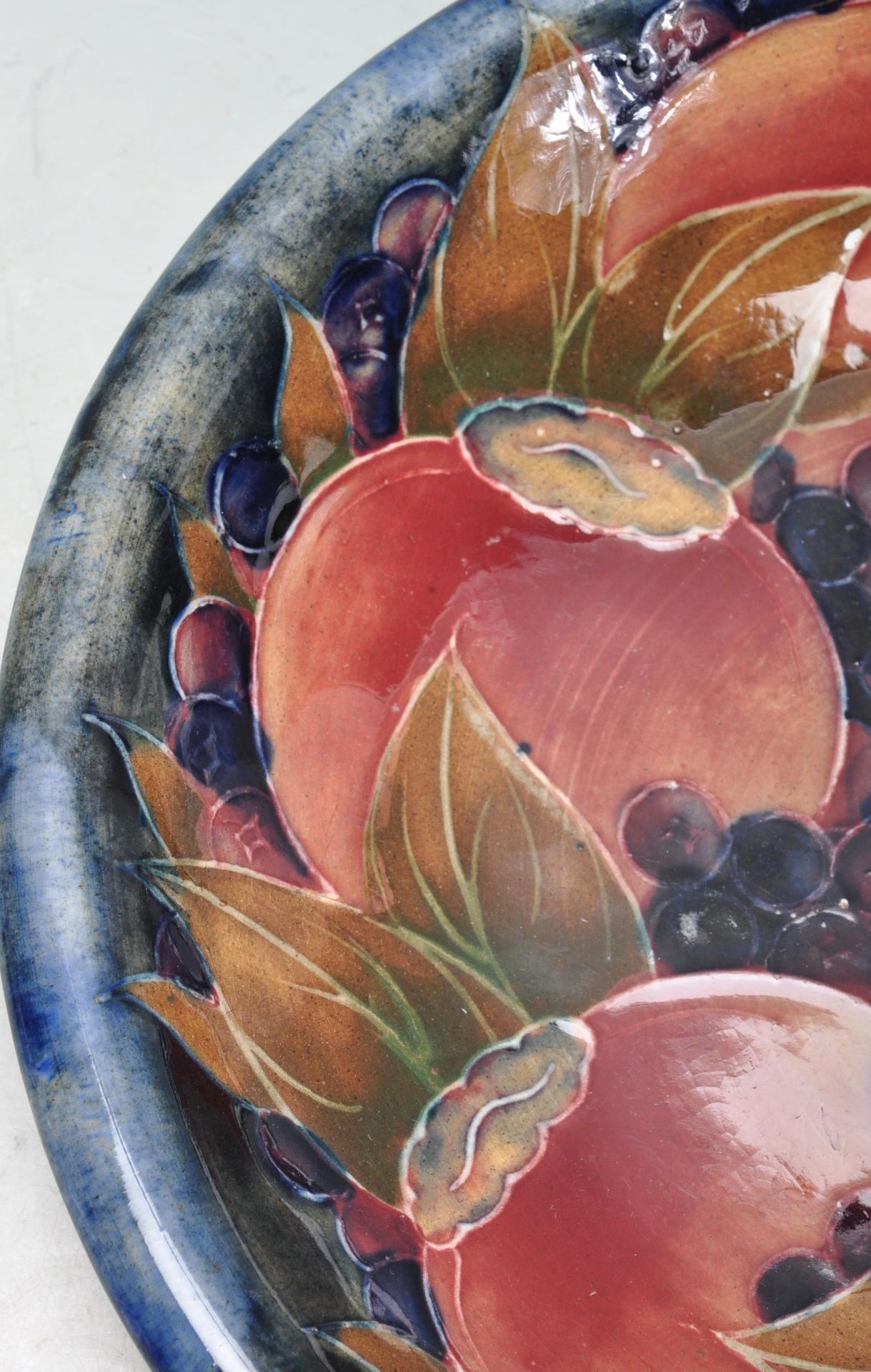 EARLY MOORCROFT POTTERY BURSLEM POMEGRANATE PLATE - Bild 3 aus 8