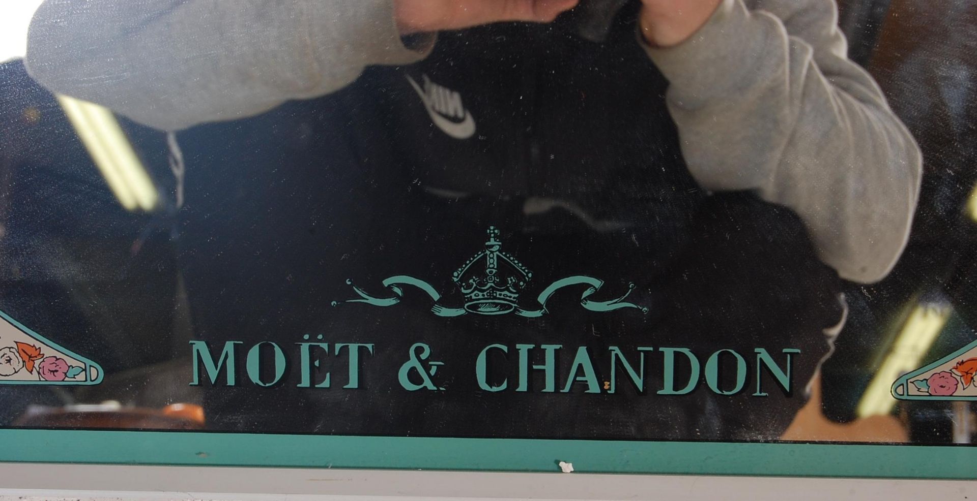 VINTAGE MOET CHANDON CHAMPAGNE ADVERTISING MIRROR - Bild 3 aus 5