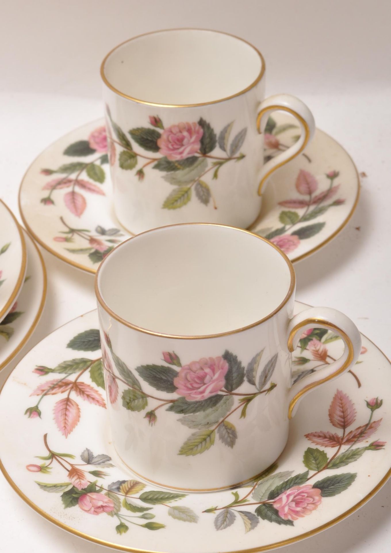 LARGE 20TH CENTURY WEDGEWOOD HATHAWAY ROSE TEA / DINNER SERVICE - Bild 19 aus 19