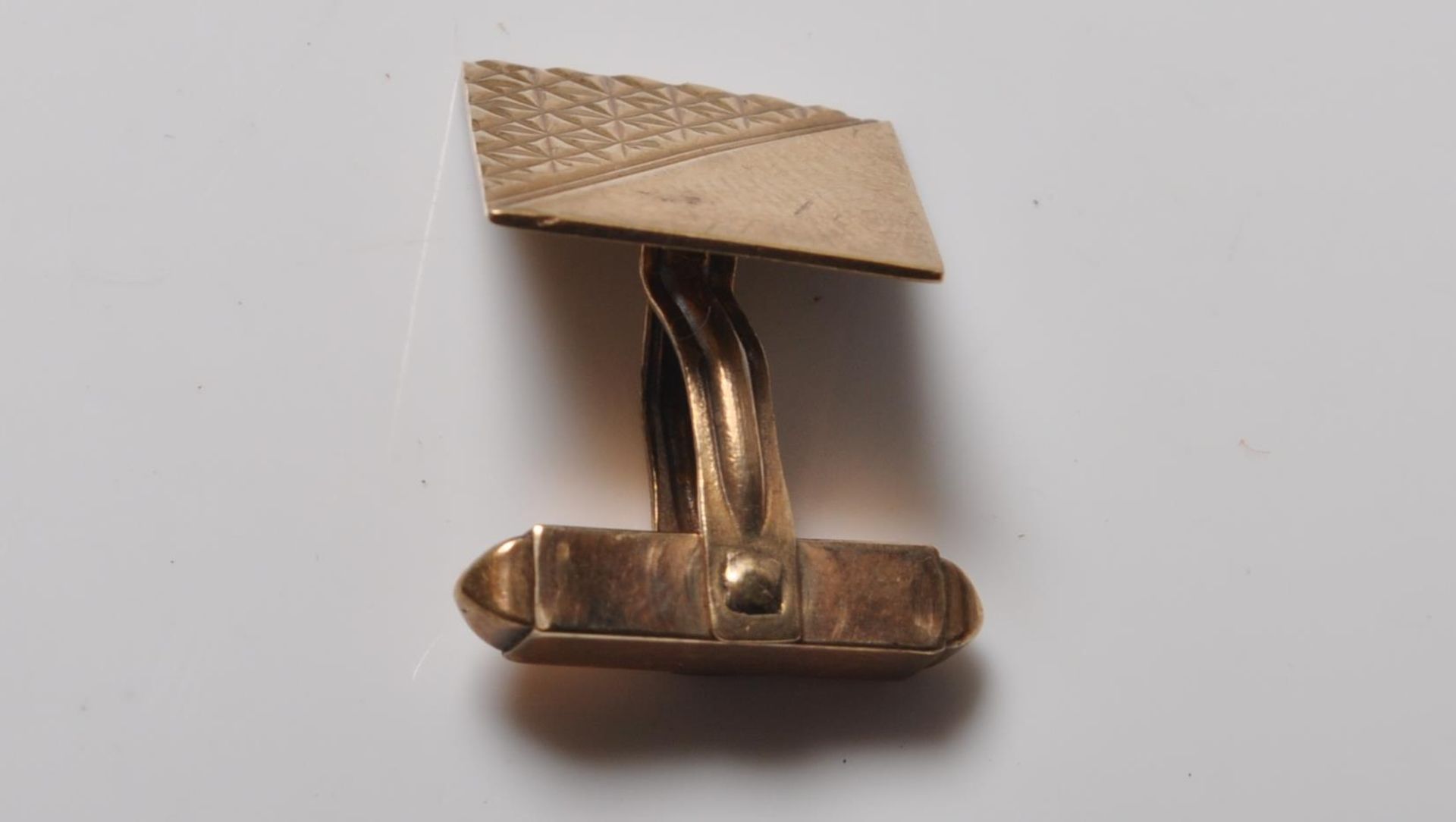 1960'S 9CT GOLD GENTLEMAN'S CUFFLINKS - Image 4 of 5