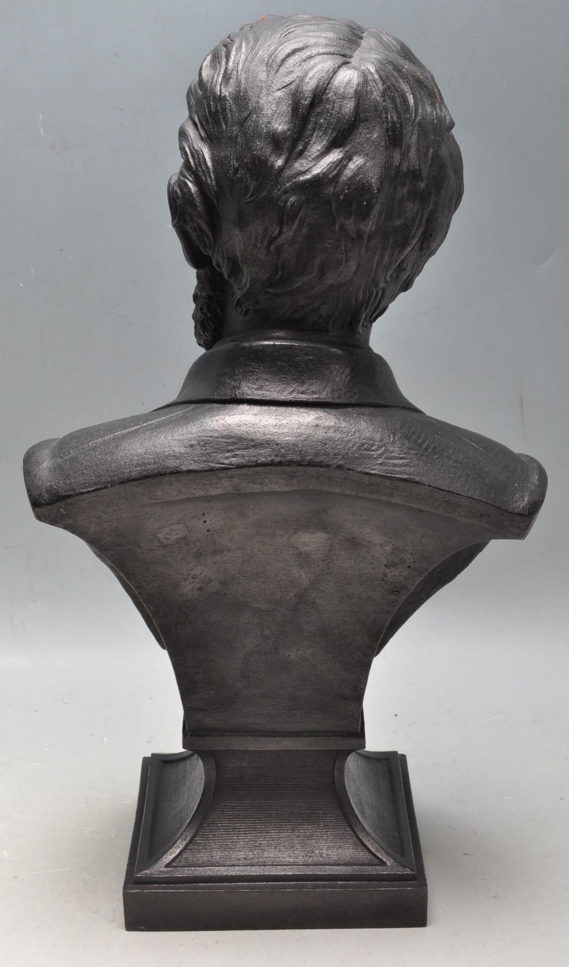 LATE 20TH CENTURY CAST METAL BUST OF ABRAHAM LINCOLN - Bild 6 aus 7