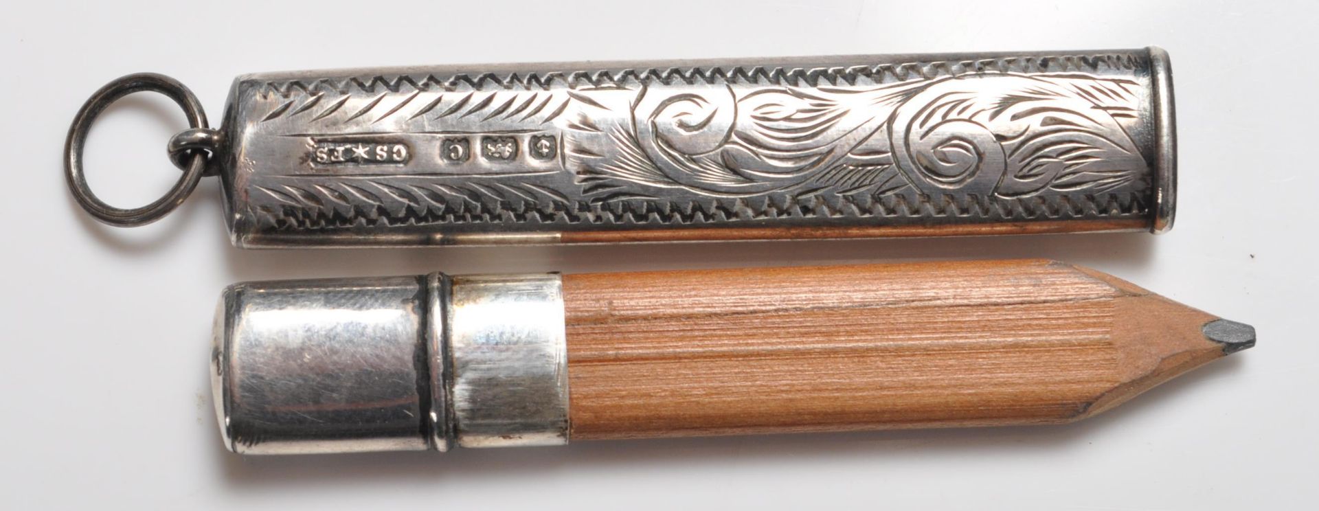 TWO HALLMARKED STERLING SILVER PENKNIVES AND TWO HALLMARKED STERLING SILVER PENCILS. - Image 5 of 8