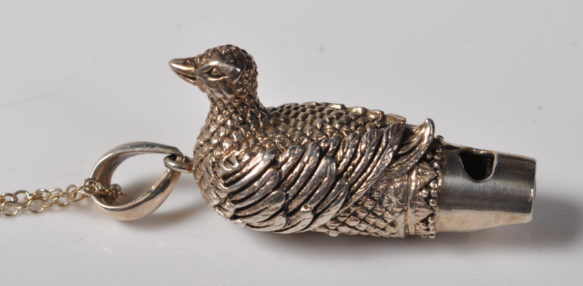 SILVER DUCK WHISTLE PENDANT NECKLACE - Image 4 of 9