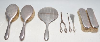 ANTIQUE 1920'S HALLMARKED SILVER DRESSING TABE SET