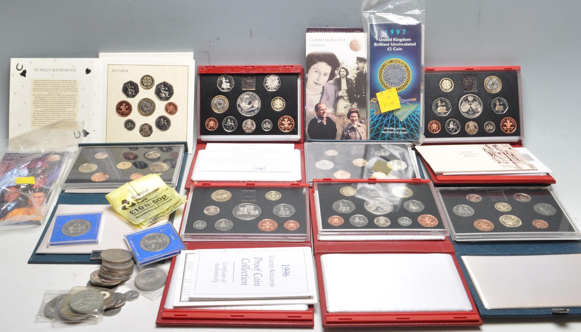 LARGE COLLECTION OF ROYAL MINT PROOF COINS