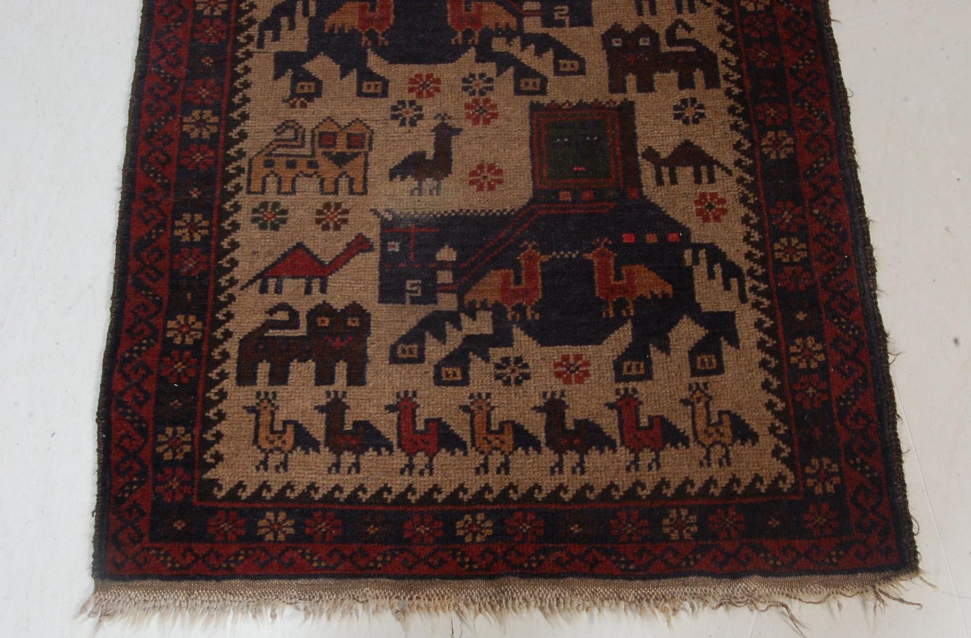 20TH CENTURY TRIBAL PERSIAN / AFGHAN NOMADIC CARPET RUG - Bild 2 aus 6