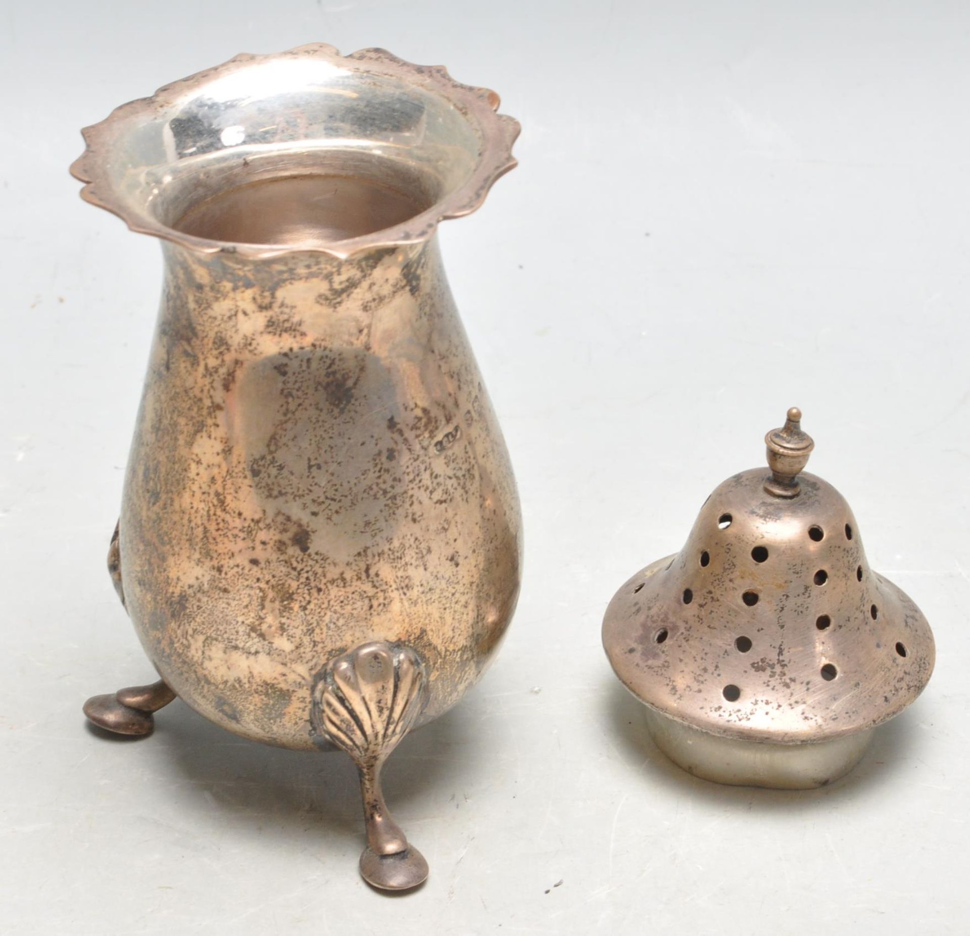 1920'S JOSEPH GLOSTER SILVER SUGAR SHAKER - Bild 6 aus 7