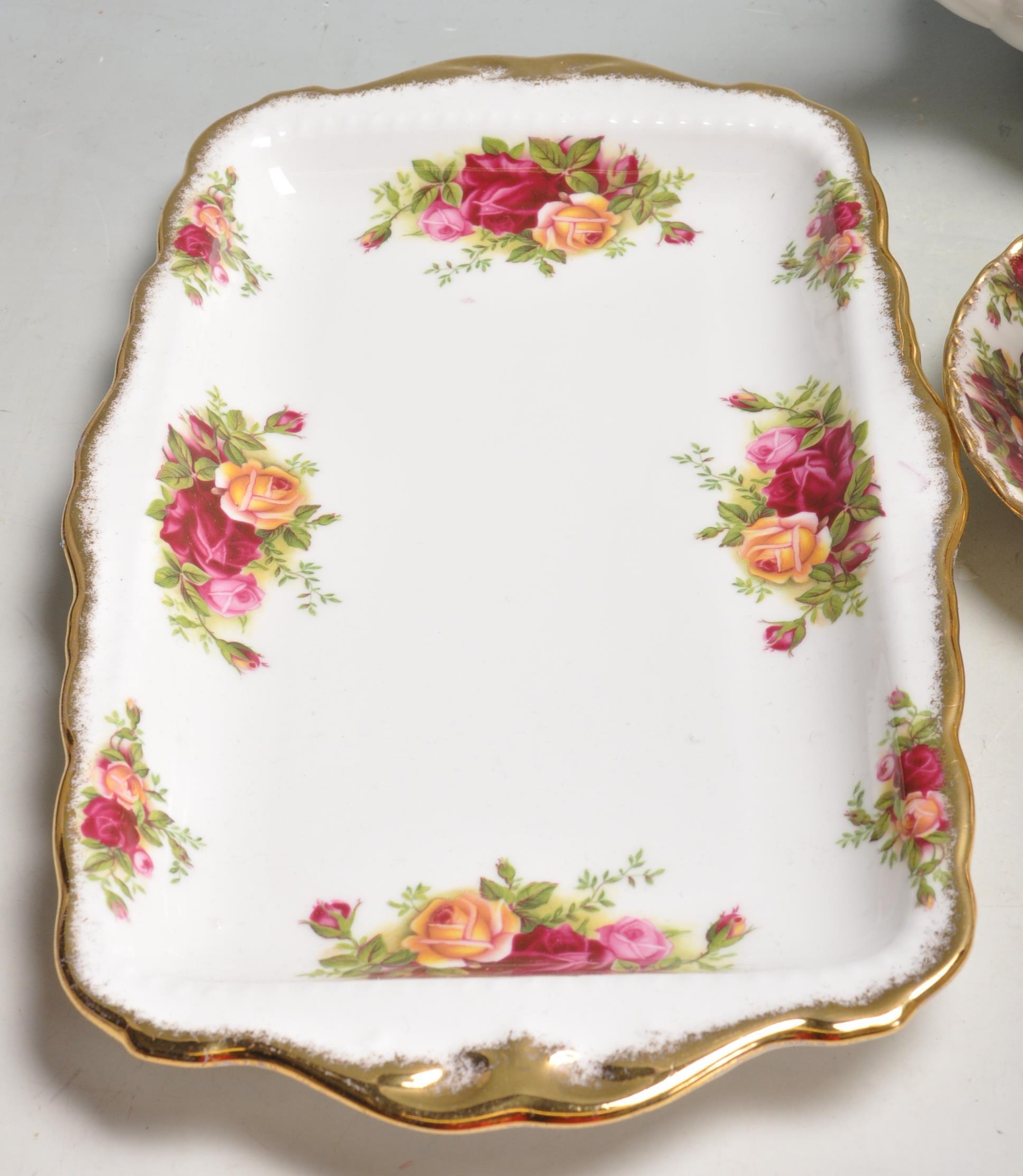 VINTAGE 20TH CENTURY ROYAL ALBERT OLD COUNTRY ROSES TEA SERVICE - Image 2 of 10