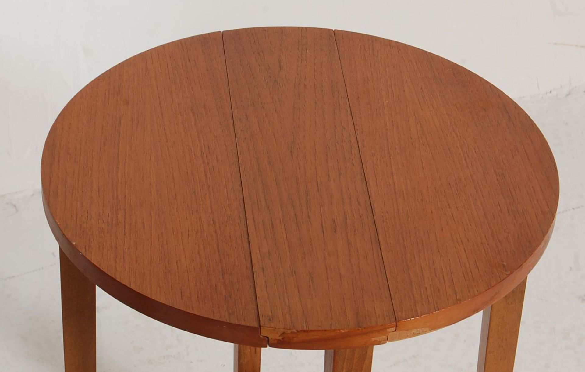 VINTAGE RETRO 20TH CENTURY TEAK WOOD NEST OF TABLES - Bild 7 aus 8