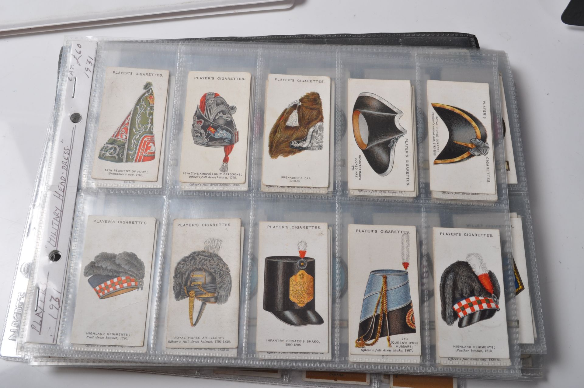 TWELVE SETS OF MILITARY THEMED TRADE CARDS AND CIGARETTE CARD MOSTLY WAR TIME - Bild 9 aus 12