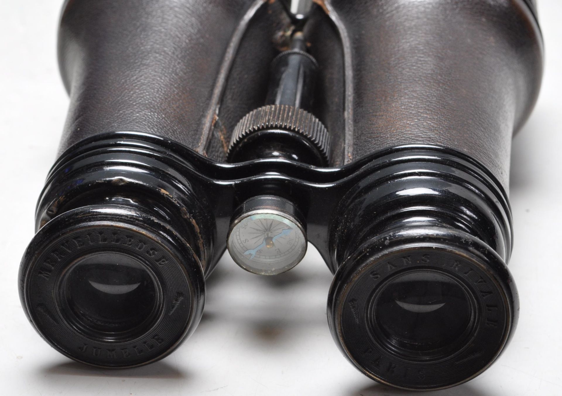 GROUP OF FOUR 19TH AND 20TH CENTURY BINOCULARS - Bild 10 aus 10