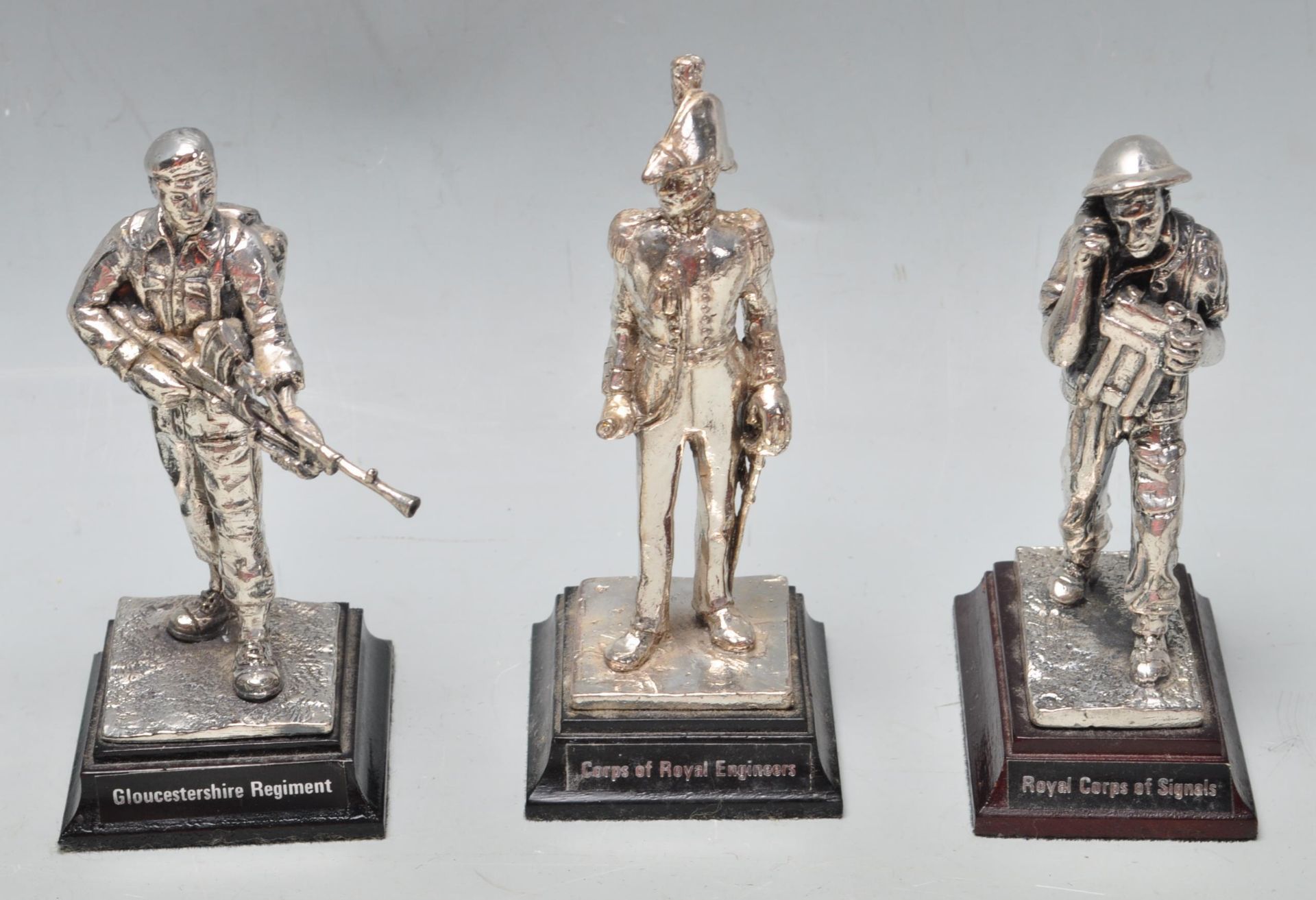 LARGE QUANTITY OF ROYAL HAMPSHIRE ART FOUNDRY PEWTER FIGURINES - Bild 9 aus 10