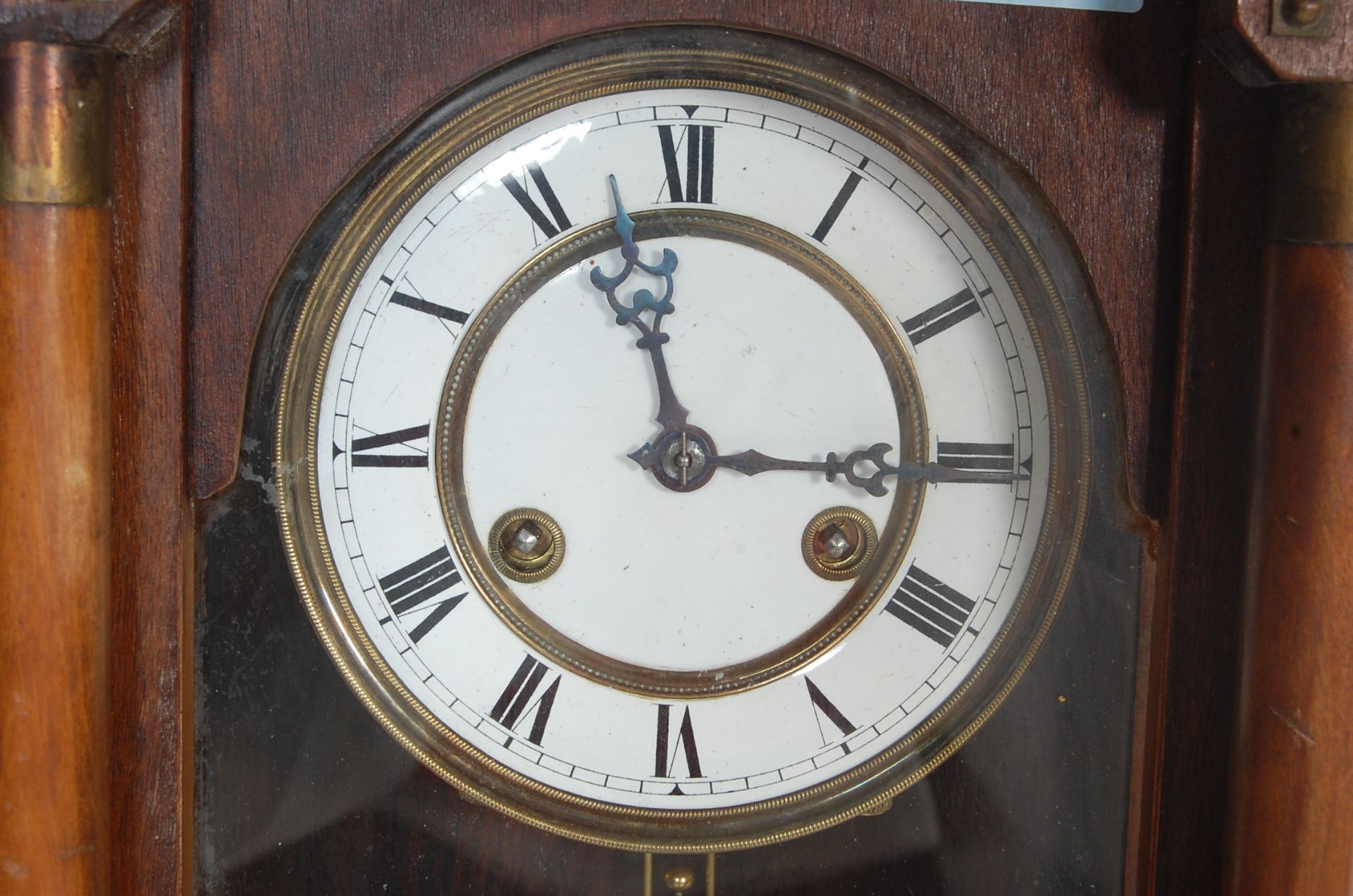 EARLY 20TH CENTURY CIRCA 1930’S EIGHT DAY VIENNA STYLE CLOCK - Bild 2 aus 6