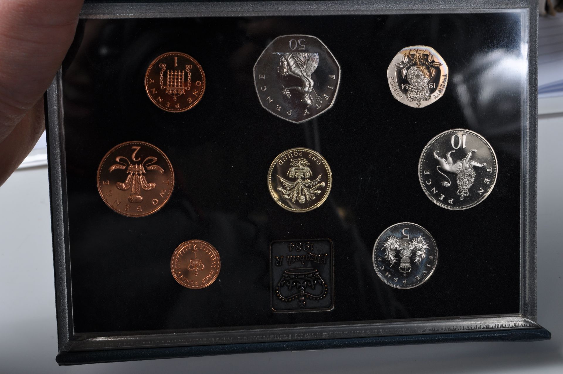 FOURTEEN 1980'S AND 1990'S UNITED KINGDOM COIN SETS - Bild 7 aus 15