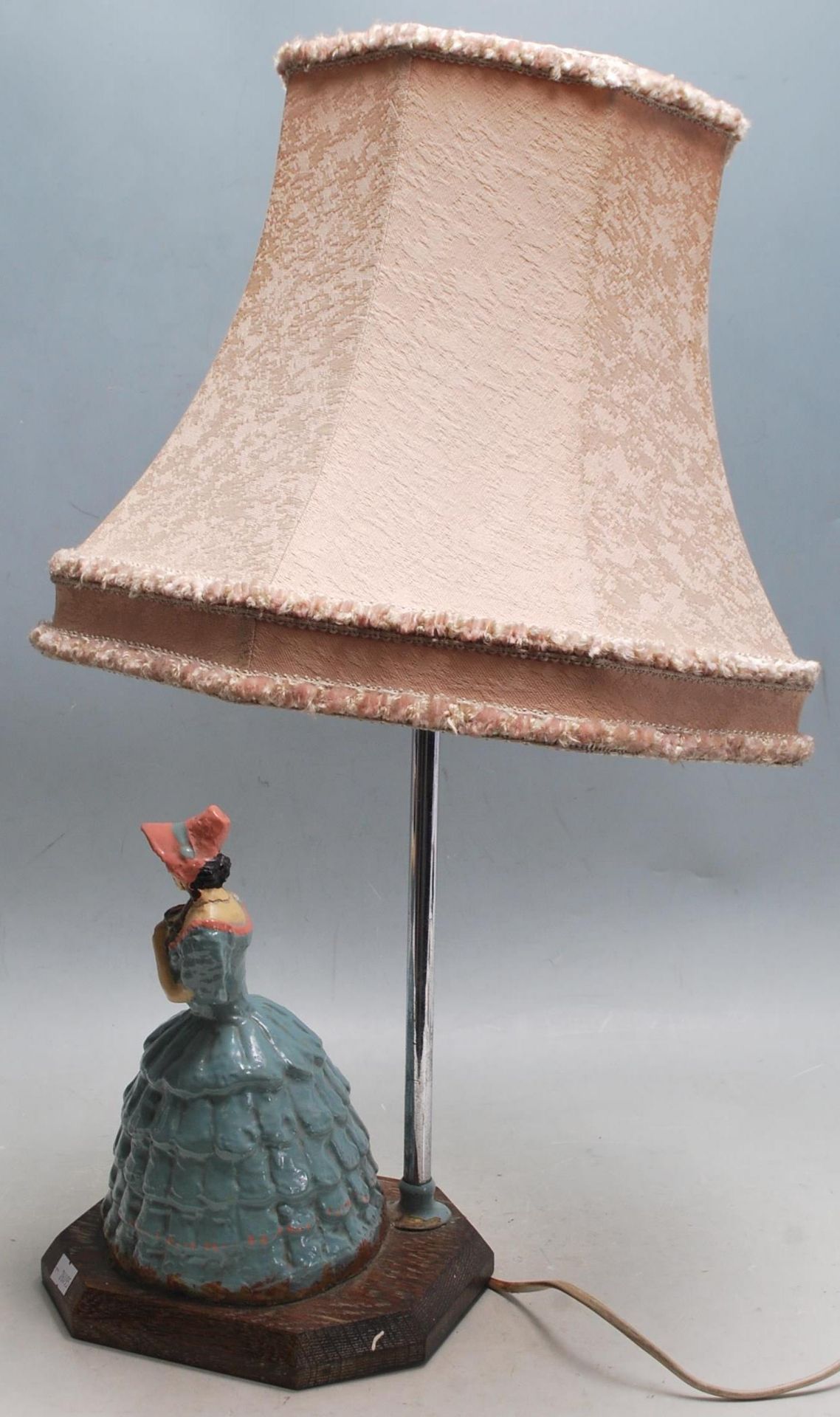 VINTAGE 20TH CENTURY CRINOLINE LADY TABLE DESK LAMP - Image 4 of 5