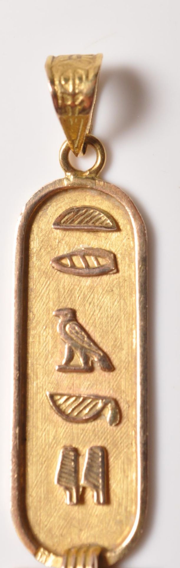 14CT GOLD EGYPTIAN GOLD CARTOUCHE PENDANT - Image 3 of 5