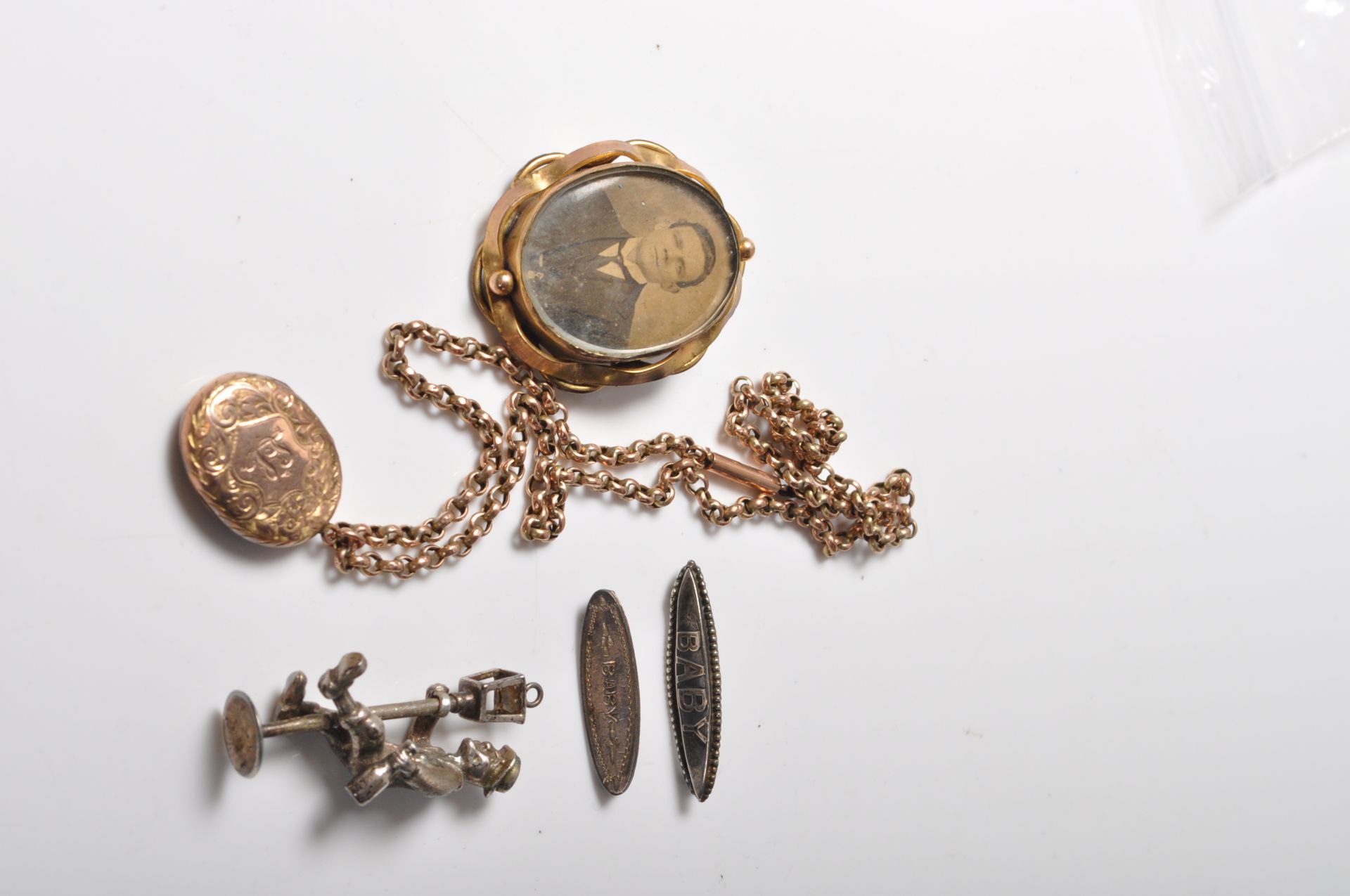 GROUP OF ANTIQUE EDWARDIAN AND LATER JEWELLERY - Bild 2 aus 8