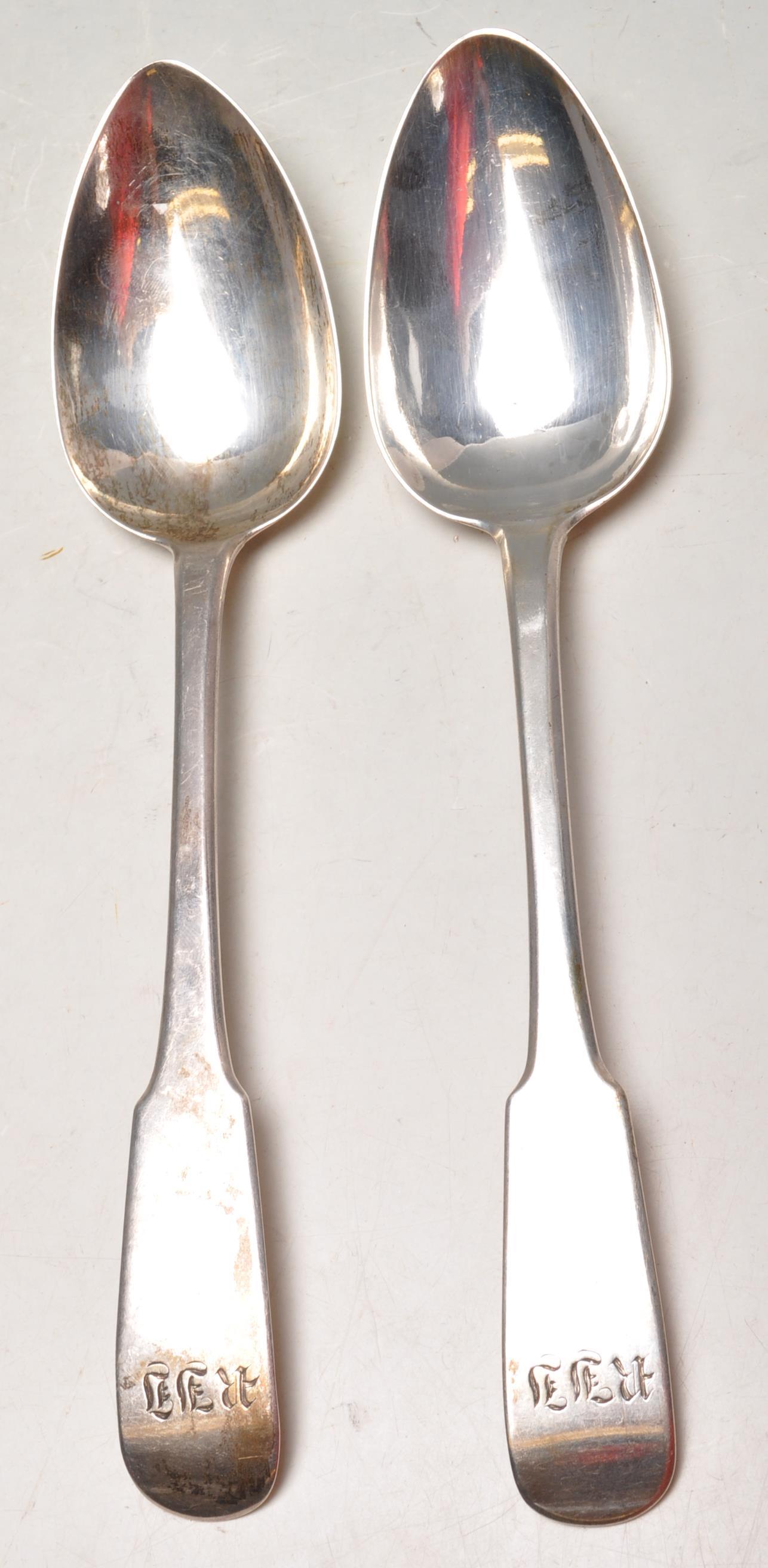 TWO 19TH CENTURY GEORG III SILVER HALLMARKS TABLE SPOON DATED 1819 / 1812
