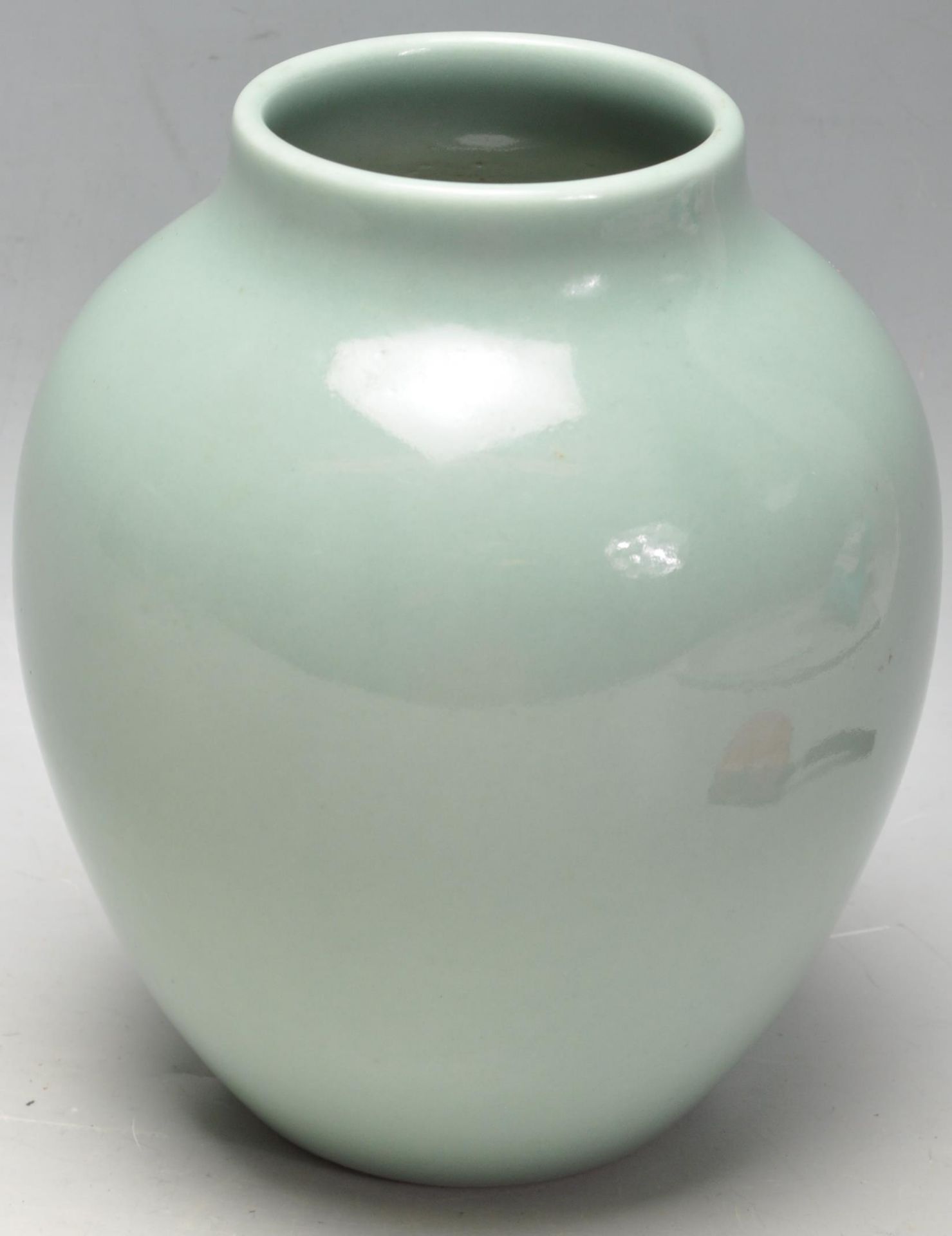 LATE 20TH CENTURY CHINESE MONOCHROME CELADON GINGE - Bild 5 aus 11