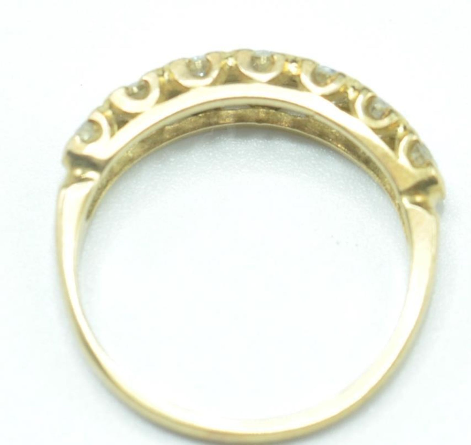 1970'S 18CT GOLD AND DIAMOND HALF HOOP RING - Bild 6 aus 6