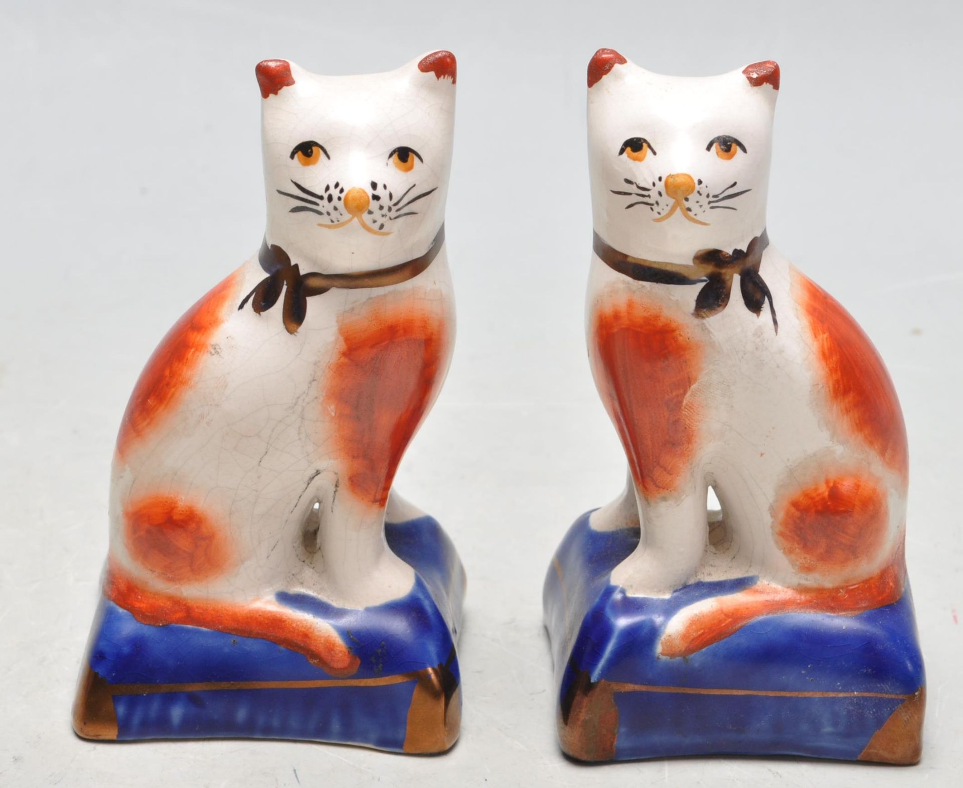 PAIR OF 19TH CENTURY CERAMIC STAFFORDSHIRE CATS