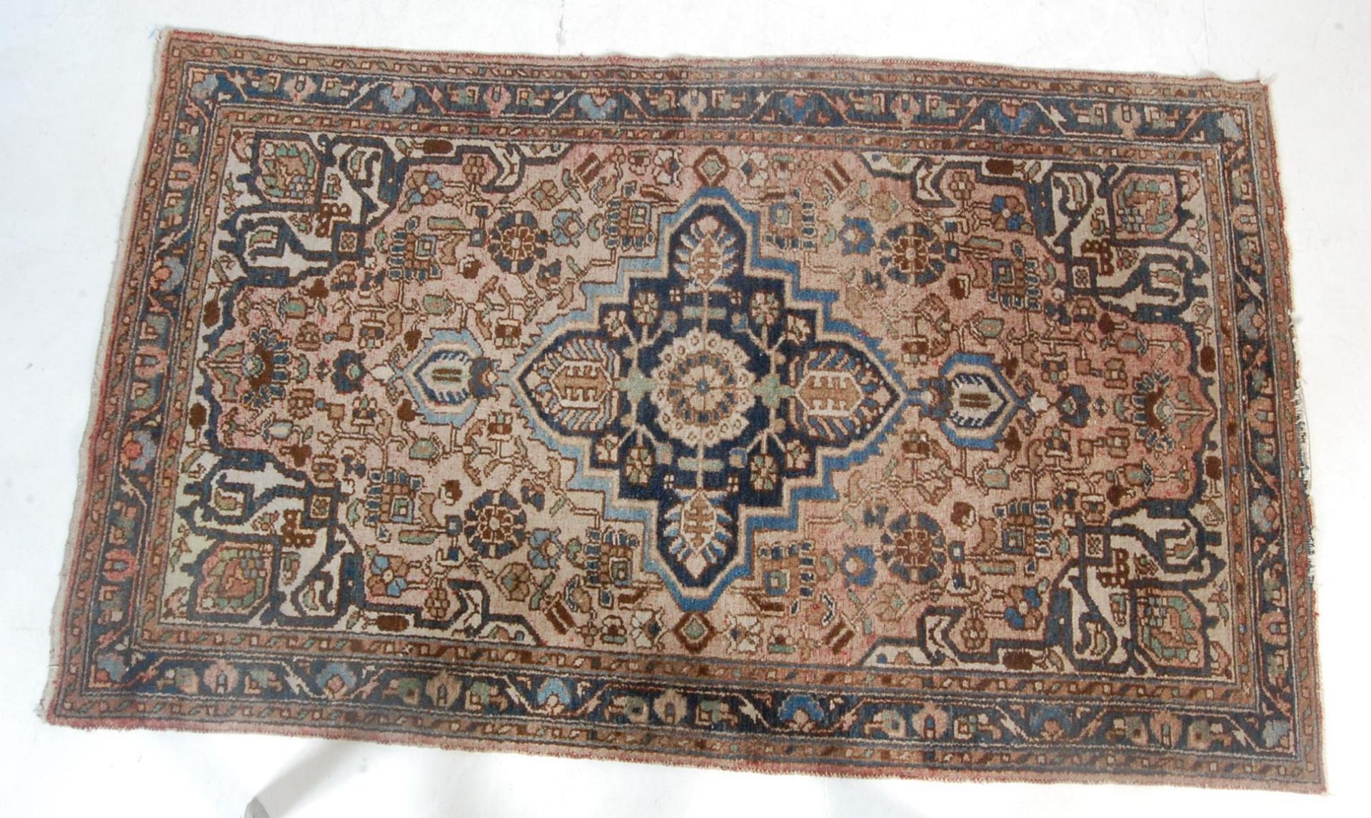 MID CENTURY PERSIAN HAMADAN HAND WOVEN RUG