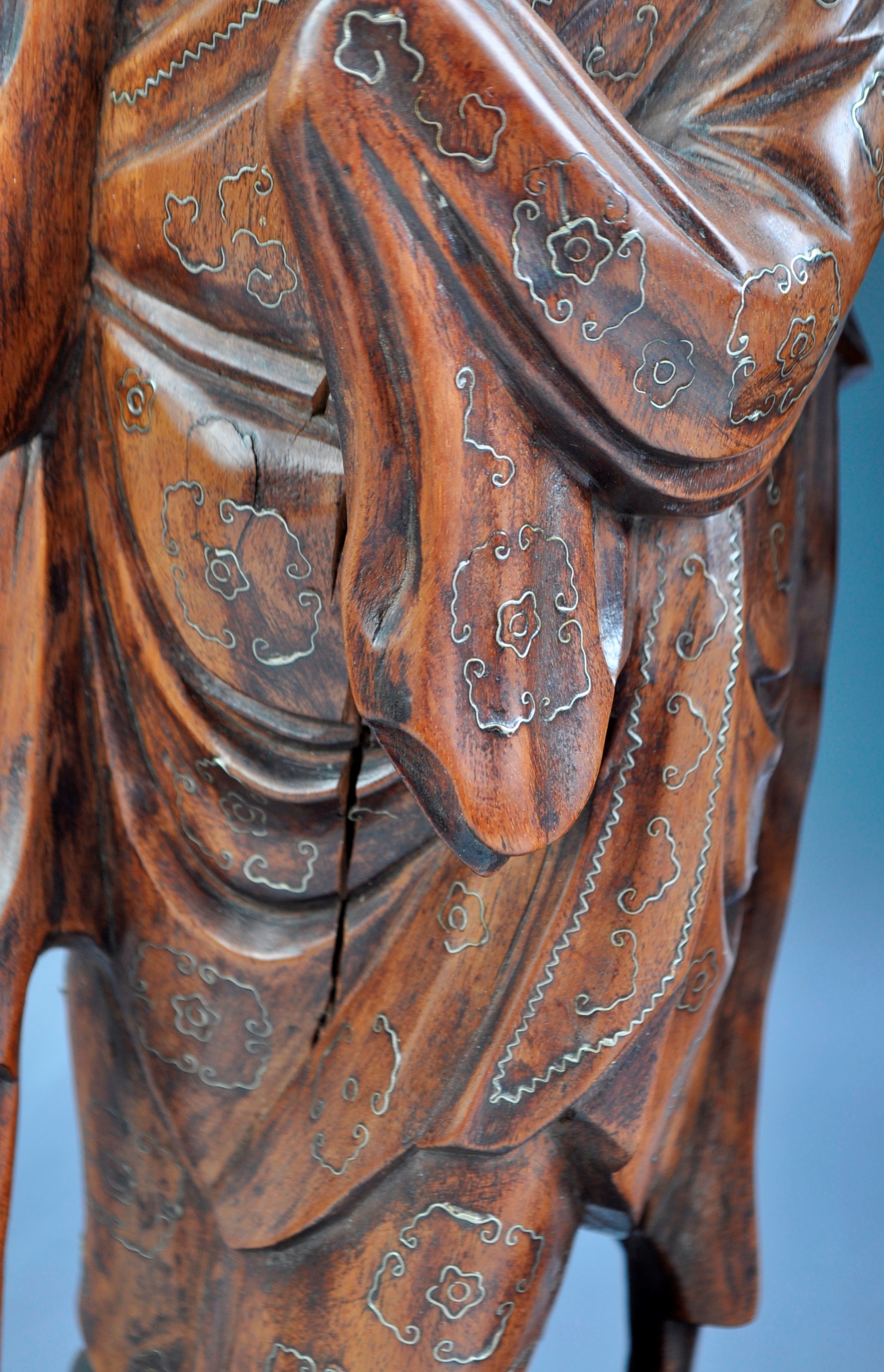 19TH CENTURY CHINESE HARDWOOD FIGURES WITH SILVER INLAY - Image 4 of 10