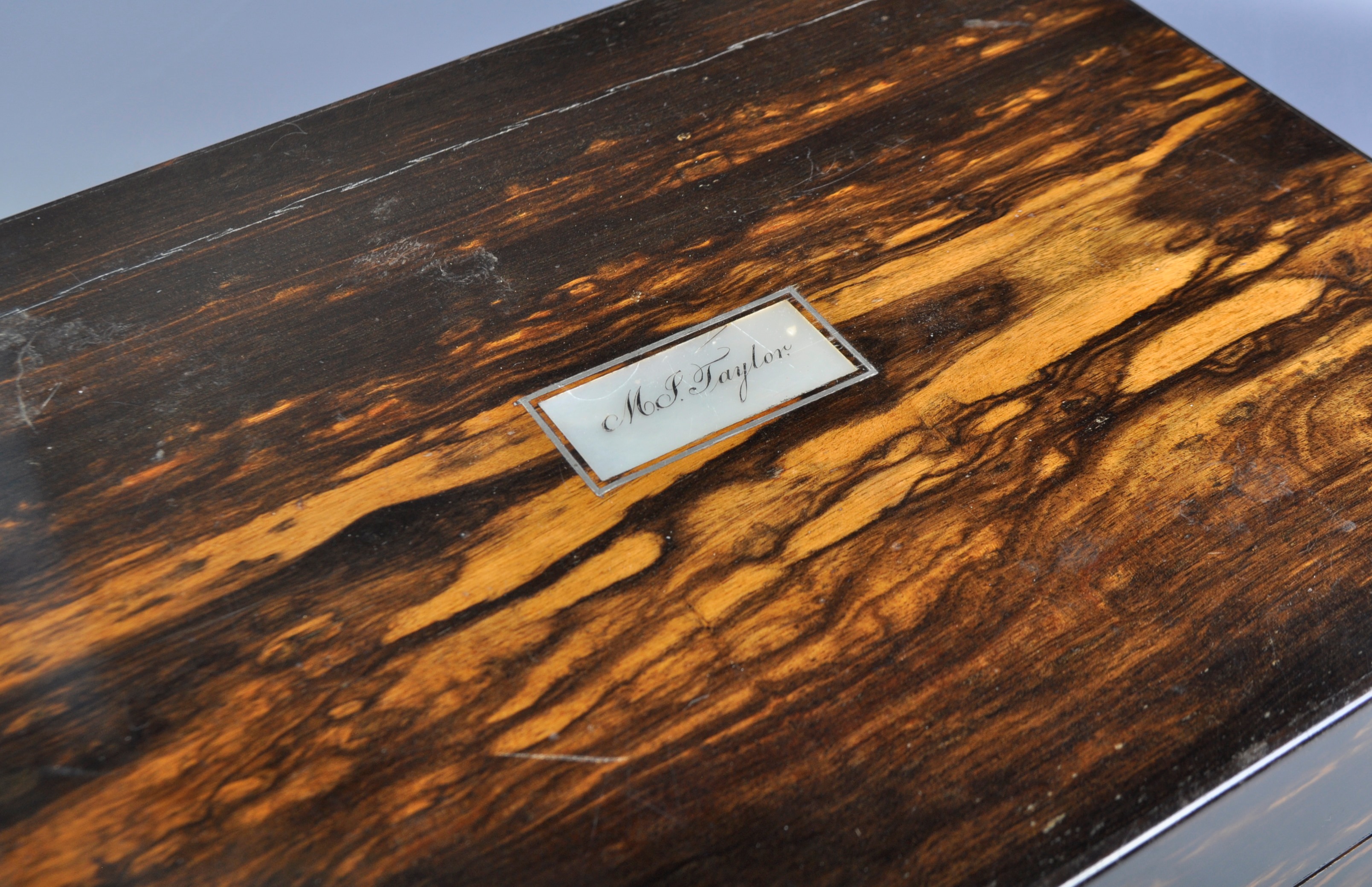 19TH CENTURY COROMANDEL WOOD VANITY TRAVEL BOX - Image 10 of 10