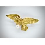 French 18ct Gold & Pearl Eagle Brooch