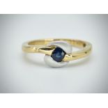 9ct Gold & Sapphire Ring