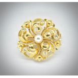 18ct Gold Pearl & Diamond Floral Brooch Pin