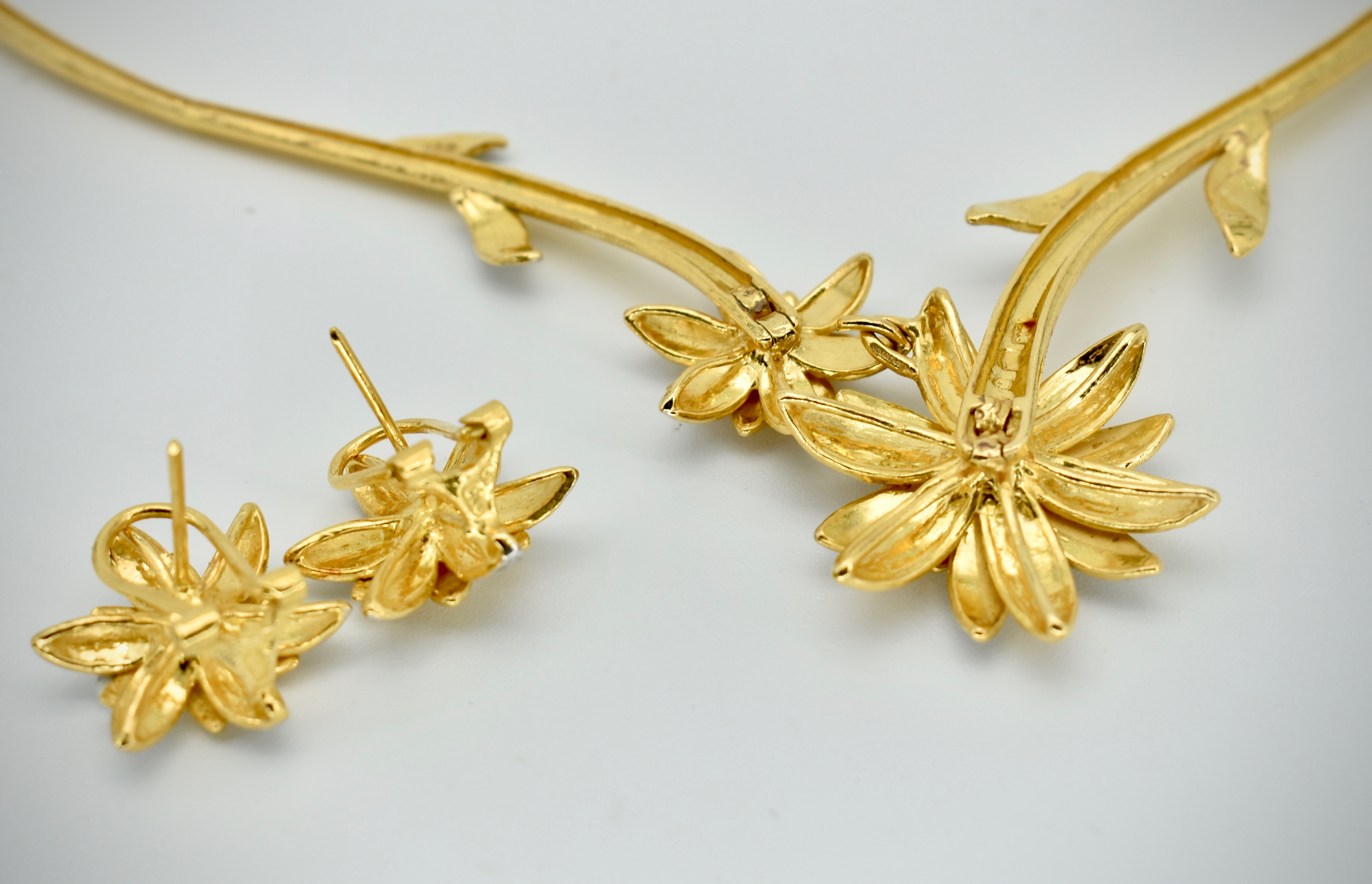 22ct Gold Hallmarked Collar Necklace & Earrings Suite - Parure - Image 3 of 3