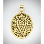 18ct Gold Locket