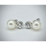 18ct Gold Pearl & Diamond Earrings