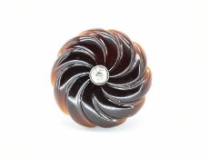 French 18ct Gold & Carved Agate Floral Brooch Pin