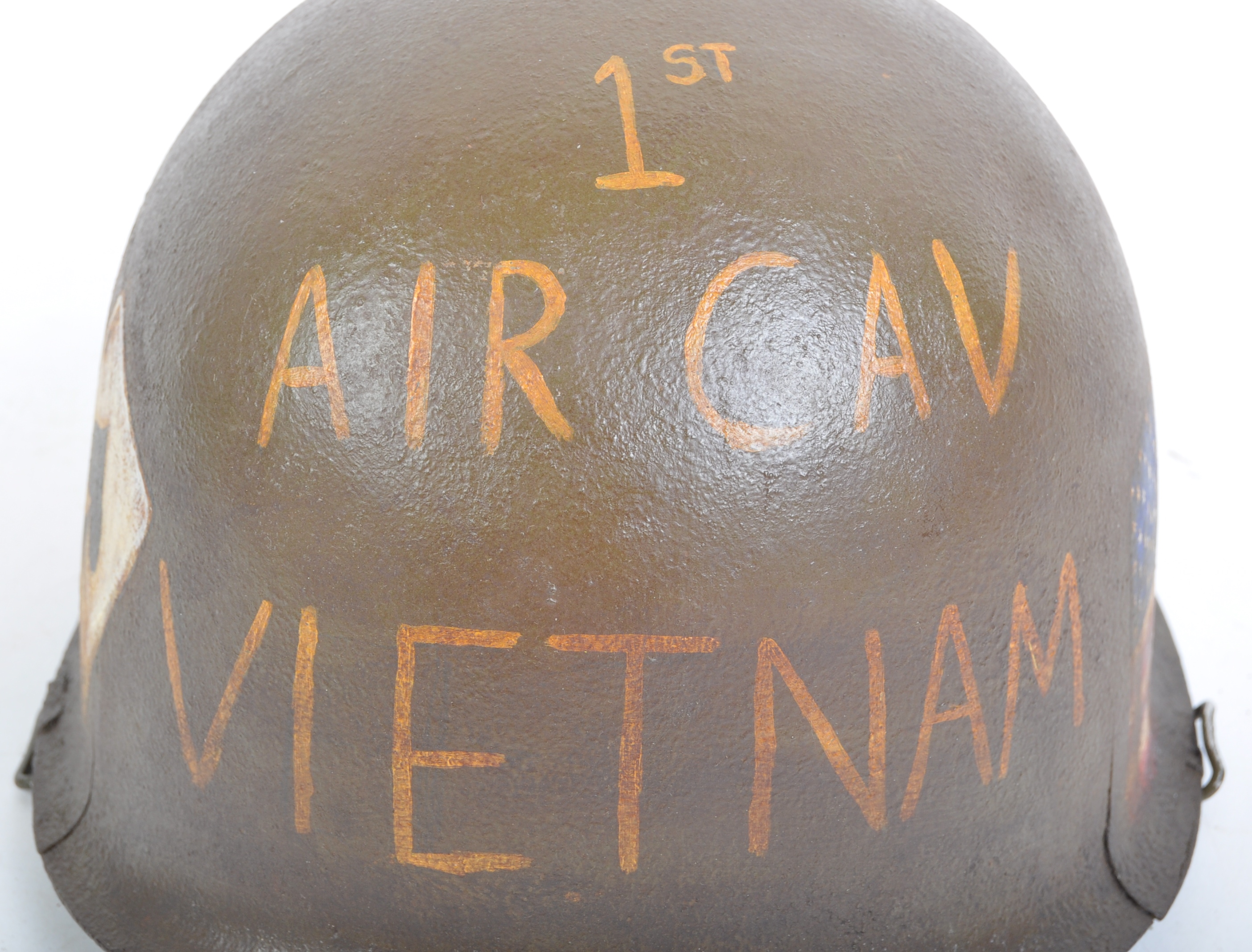 VIETNAM WAR INTEREST M1 MEMORIAL HELMET - Image 3 of 6