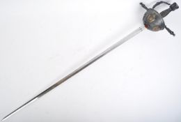 A CONTEMPORARY 17TH CENTURY STYLE SPANISH RAPIER SWORD