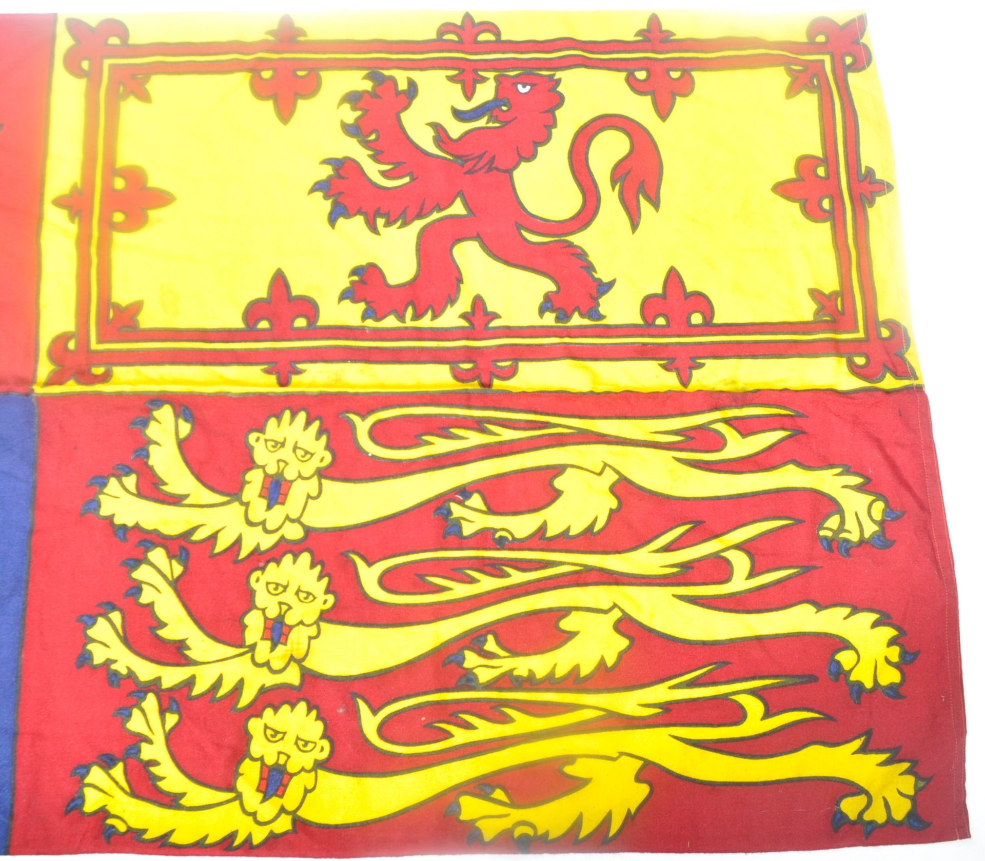 LARGE ORIGINAL VINTAGE BRITISH ROYAL STANDARD FLAG - Bild 3 aus 5