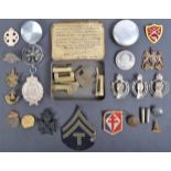 COLLECTION OF ASSORTED WWII & OTHER MILITARY RELATED ITEMS