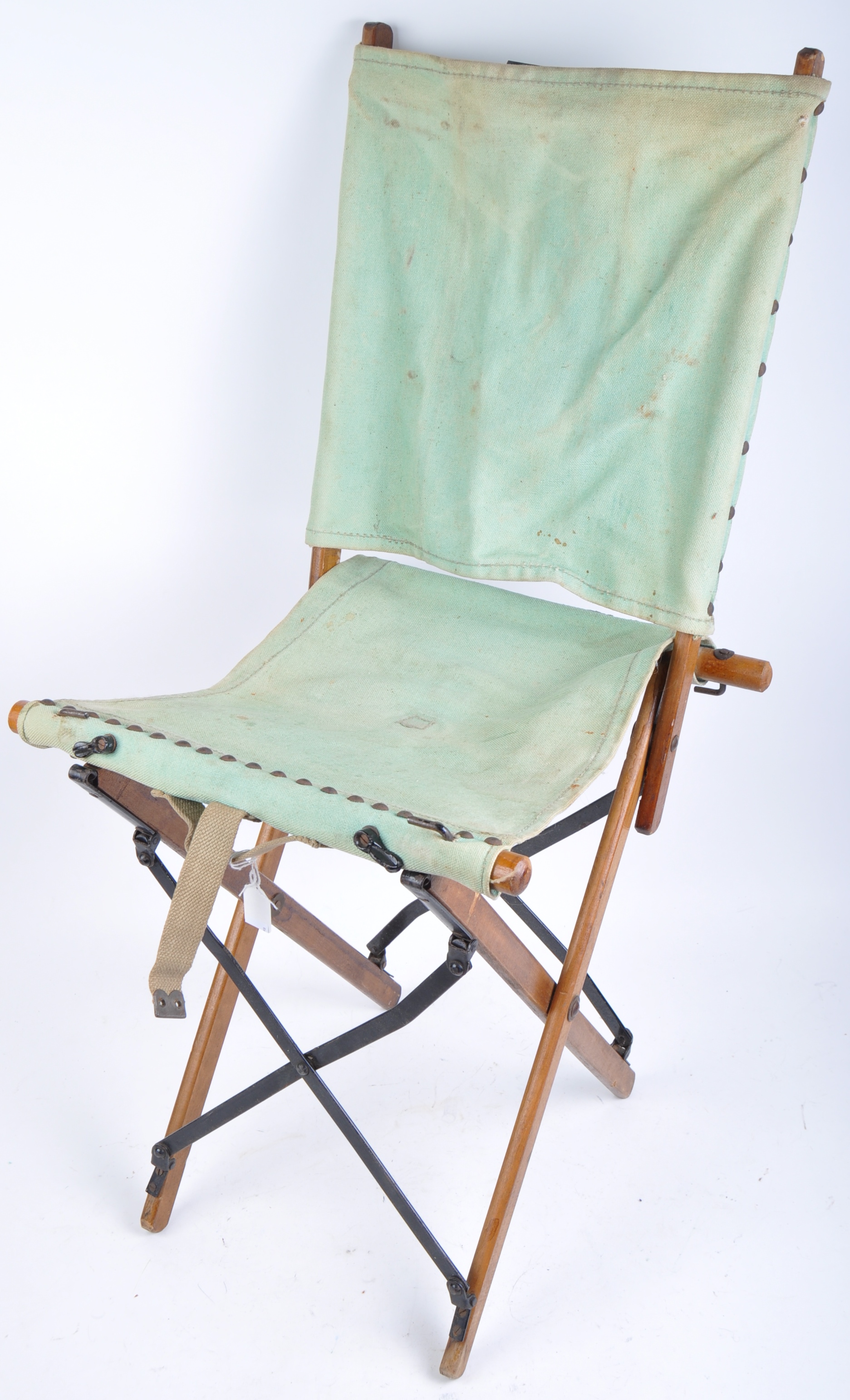 WWII SECOND WORLD WAR BRITISH ARMY FOLDING CAMPAIGN CHAIR - Image 2 of 7