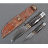 WILLIAM RODGERS HUNTING / FIGHTING KNIFE WITH LEATHER SCABBARD