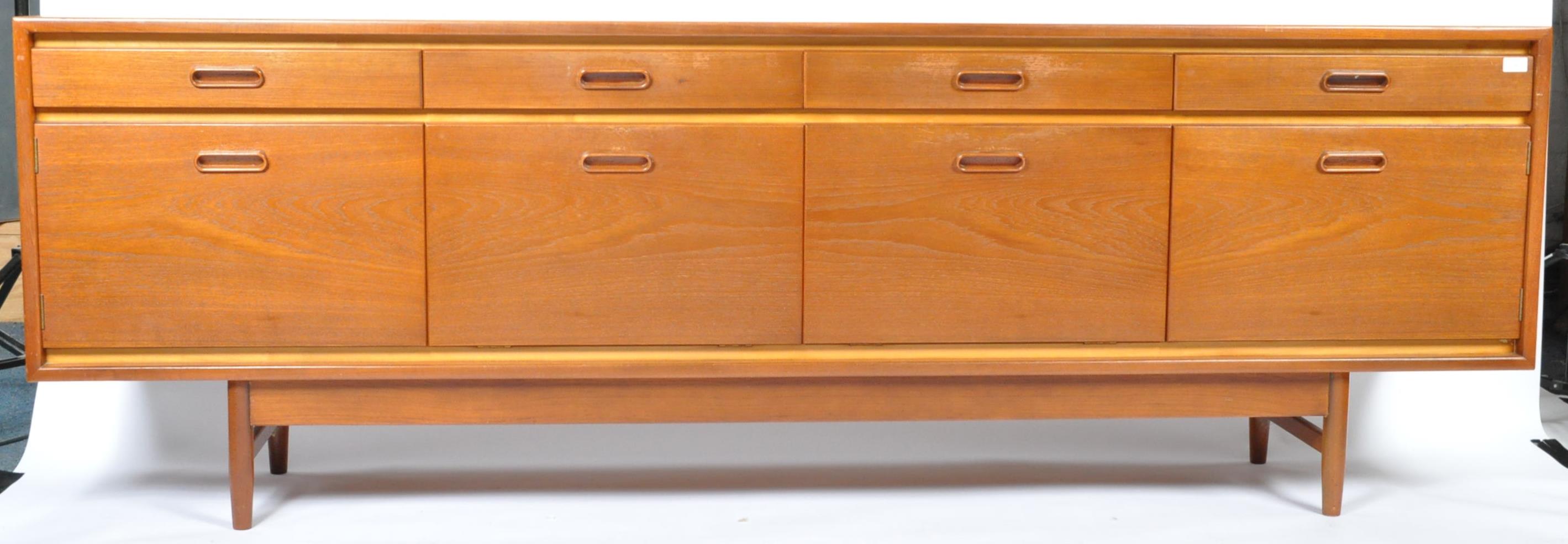 RETRO 1960'S DANISH TEAK WOOD SIDEBOARD CREDENZA