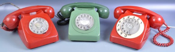 COLLECTION OF THREE VINTAGE RING DIAL BAKELITE TELEPHONES