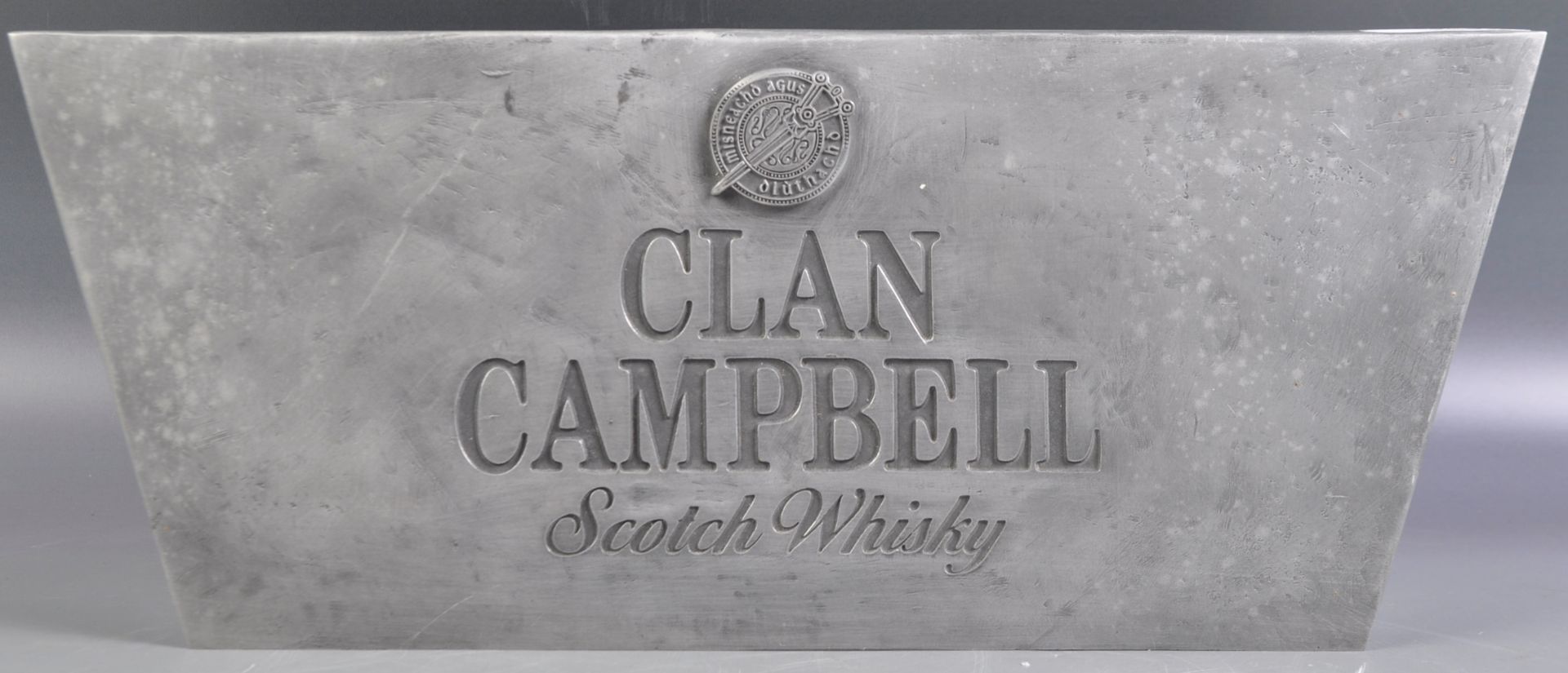 CLAN CAMPBELL CAST RESIN SHOP DISPLAY STAND PLINTH - Image 7 of 7