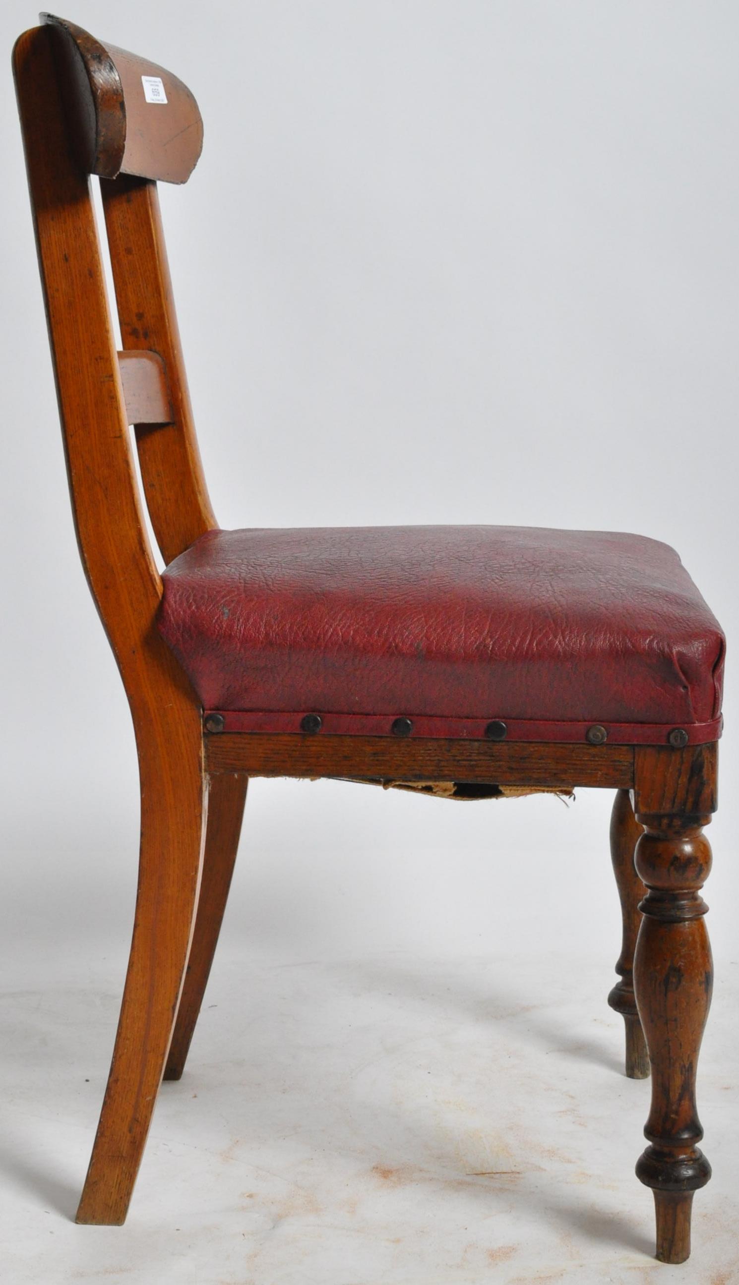 VINTAGE EARLY 20TH CENTURY OAK RAILWAY STATION CHAIR - BRISTOL - Image 4 of 9