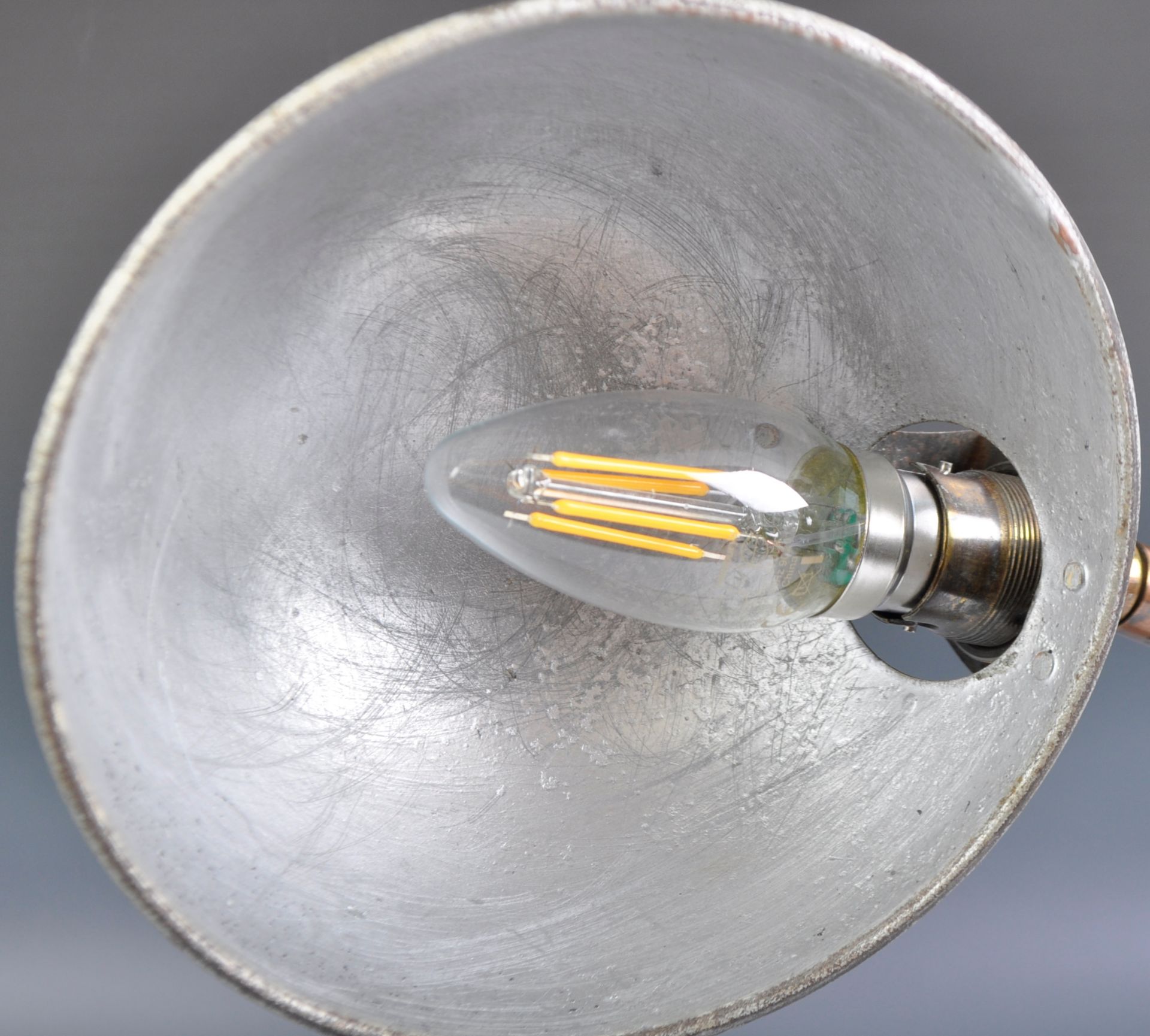 ART DECO FRENCH INDUSTRIAL GOOSENECK ARM DESK LAMP - Image 5 of 6