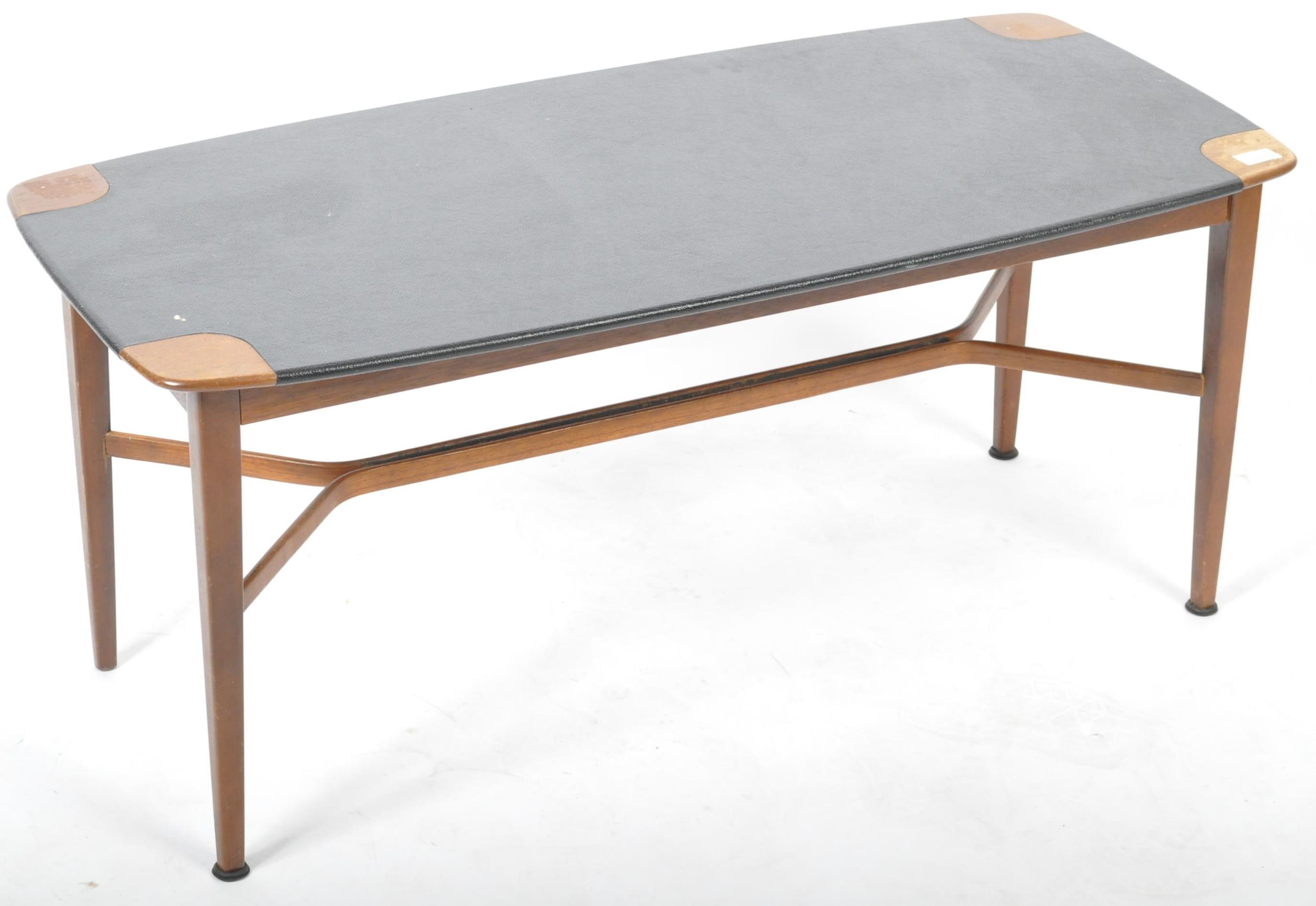 E. GOMME - G-PLAN - MID CENTURY TOLA WOOD AND VINYL COFFEE TABLE - Image 2 of 4