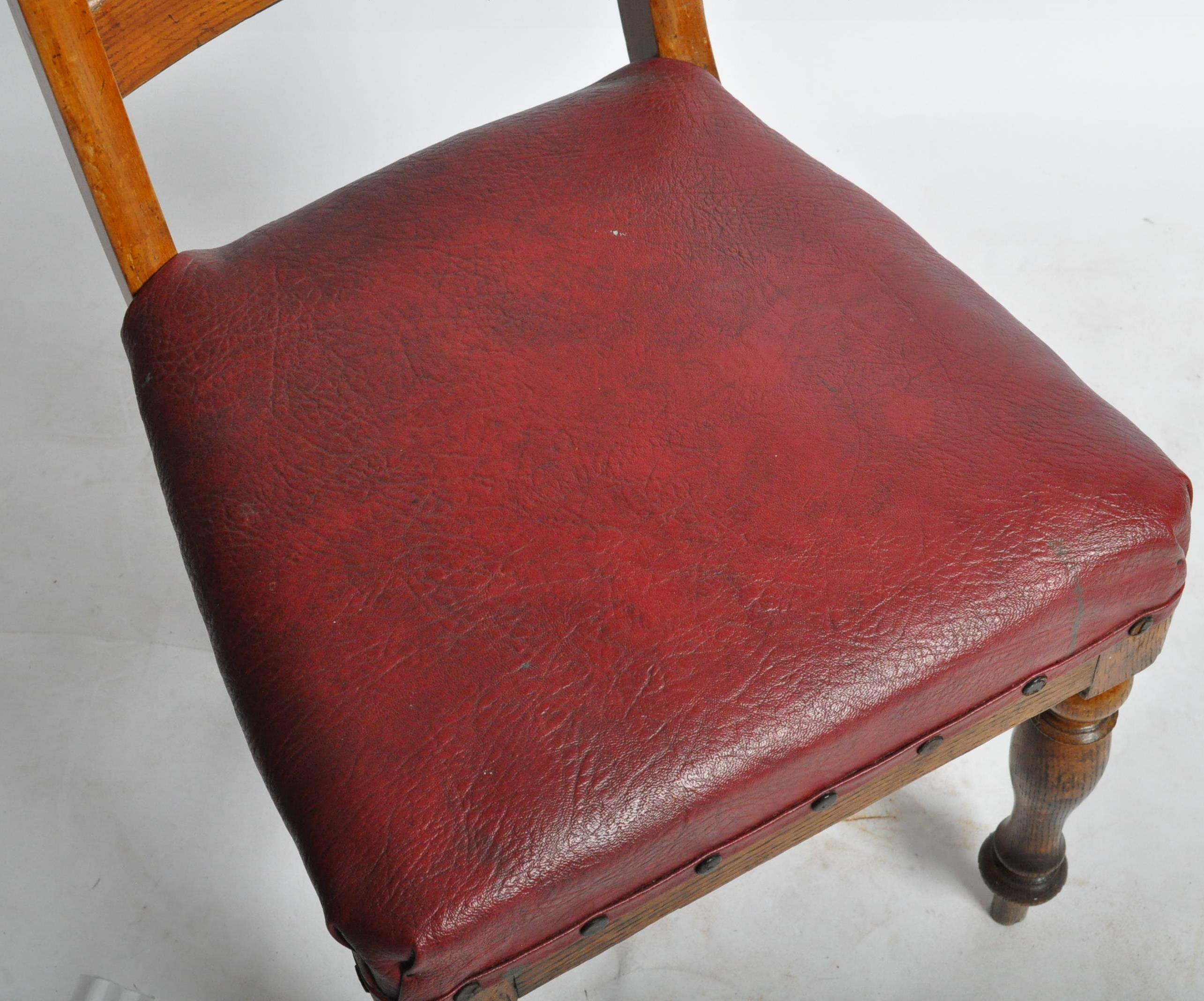 VINTAGE EARLY 20TH CENTURY OAK RAILWAY STATION CHAIR - BRISTOL - Image 3 of 9